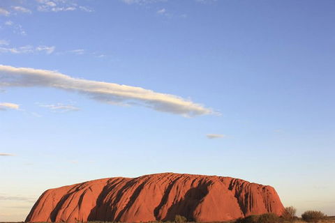 Uluru (Ayers Rock) And The Olgas Tour Including Sunset Dinner From Alice Springs - Accommodation in Surfers Paradise 1