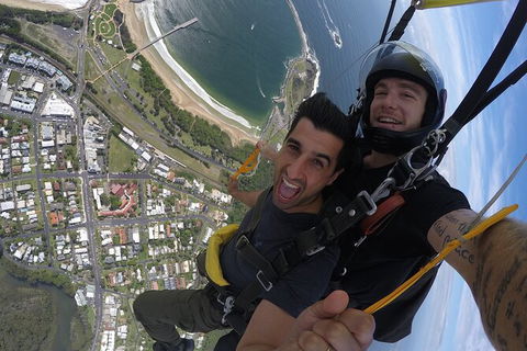 Coffs Harbour Ground Rush Or Max Freefall Tandem Skydive On The Beach - Accommodation in Surfers Paradise 5