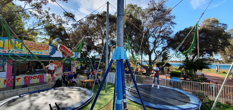 King Carnival With Mini Golf - Accommodation in Surfers Paradise 0