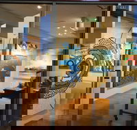 Nissarana Galleries - Accommodation in Surfers Paradise