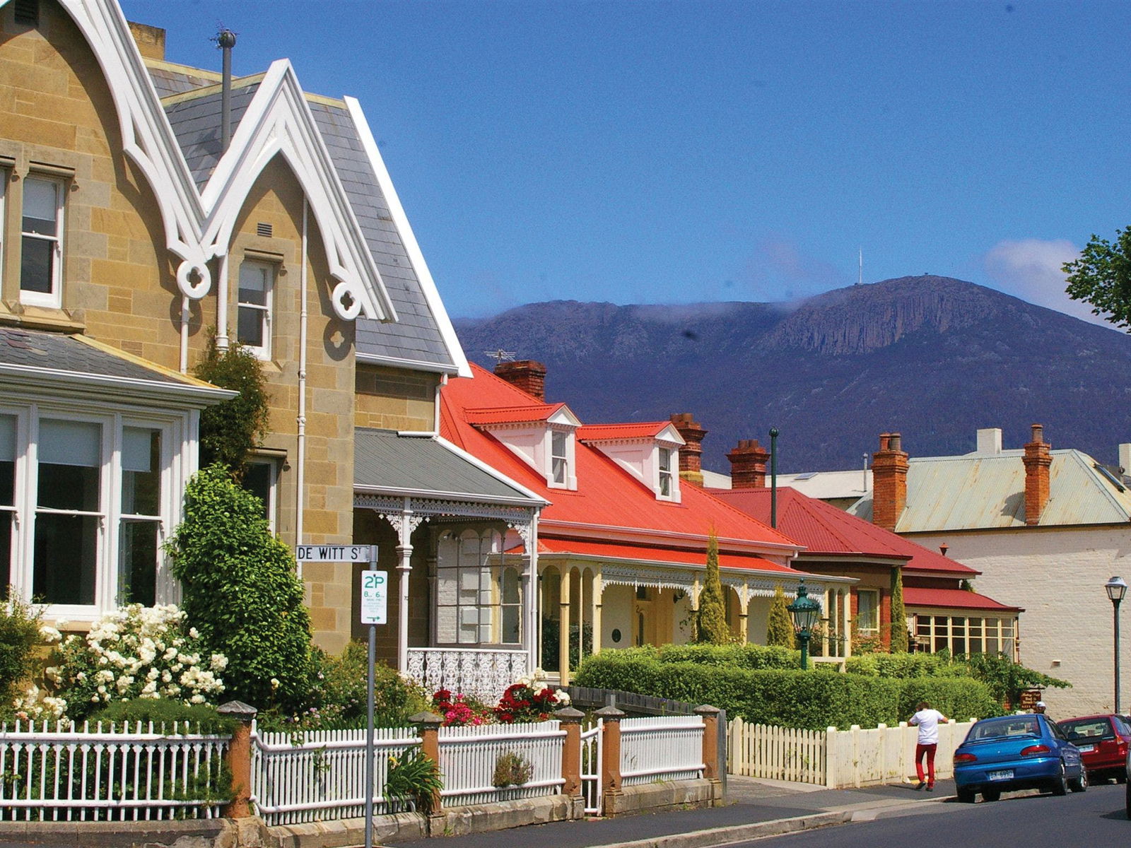 Hobart TAS Accommodation in Surfers Paradise