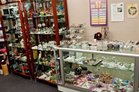 Full Moon Magic - New Premises - Accommodation in Surfers Paradise 2