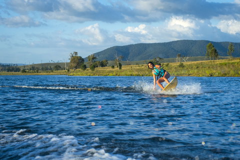 Lake Somerset - Accommodation in Surfers Paradise 1