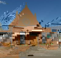 St John's Catholic Church - Accommodation in Surfers Paradise
