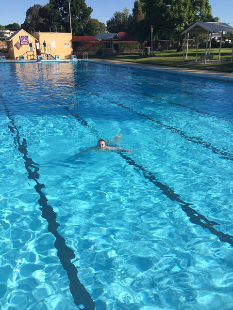 Crookwell Pool - Accommodation in Surfers Paradise 1