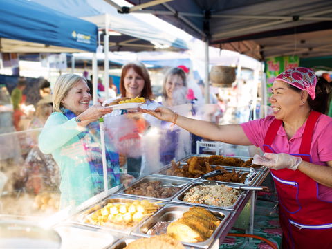 Global Food Markets - Accommodation in Surfers Paradise 1