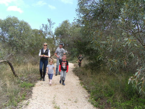 Meningie Lions Walking Trail - Accommodation in Surfers Paradise 0
