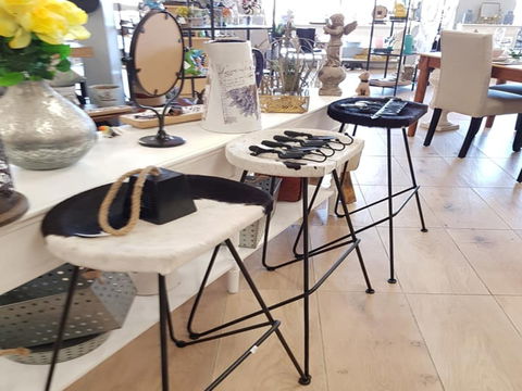 TSG Giftware Young - Accommodation in Surfers Paradise 2