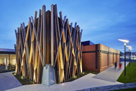 Bendigo Art Gallery - Accommodation in Surfers Paradise 1