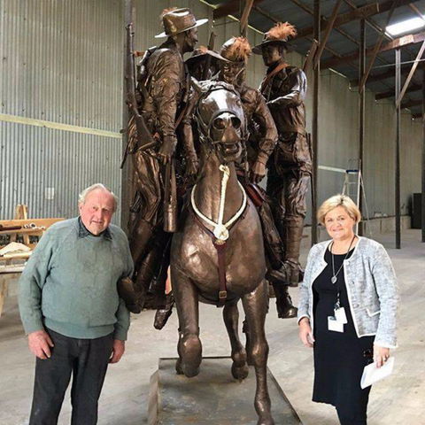 Bronze Bill The Bastard: Australia's Greatest War Horse - Accommodation in Surfers Paradise 0