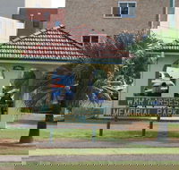 Bundaberg War Nurses Memorial and Park - Accommodation in Surfers Paradise
