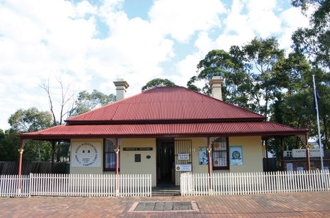 Dredge's Cottage - Accommodation in Surfers Paradise 0