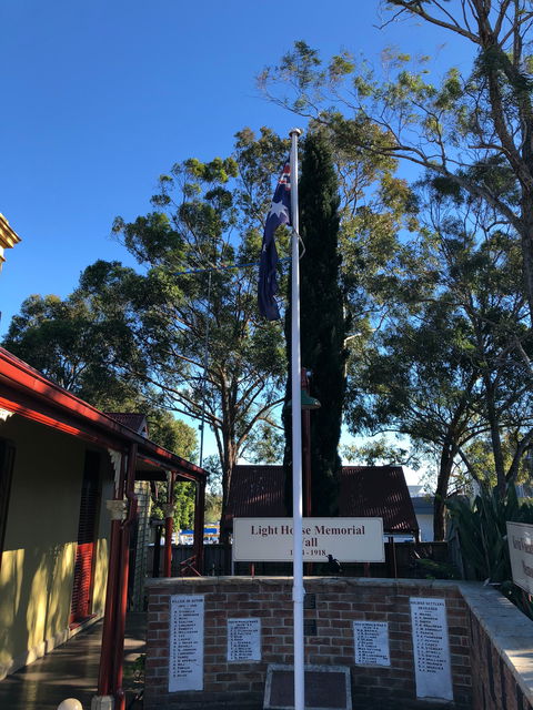 Dredge's Cottage - Accommodation in Surfers Paradise 2