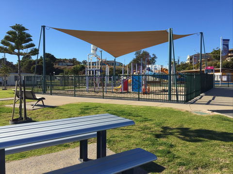 Moonta Bay Playground - Accommodation in Surfers Paradise 2