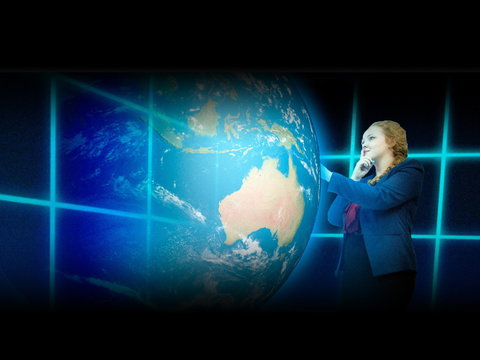 Holoverse - Accommodation in Surfers Paradise 1