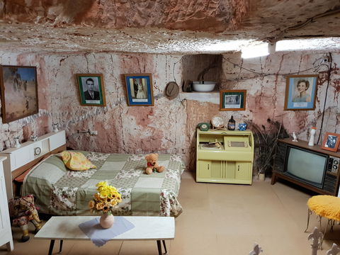 Old Timers Mine & Museum - Self Guided Tour - Accommodation in Surfers Paradise 2