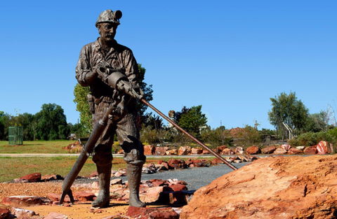 Great Cobar Copper Mine - Accommodation in Surfers Paradise 0