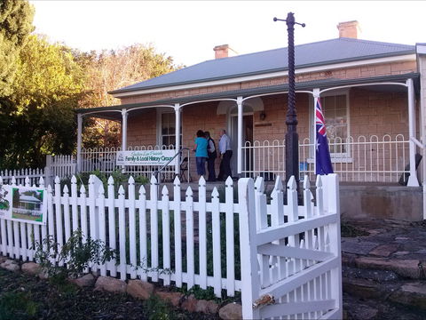 Mill Cottage Museum - Accommodation in Surfers Paradise 0