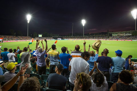 Manuka Oval - Accommodation in Surfers Paradise 0