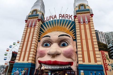 Lonely Planet: Highlights & Hidden Gems Of Sydney With A Local Guide - Accommodation in Surfers Paradise 3