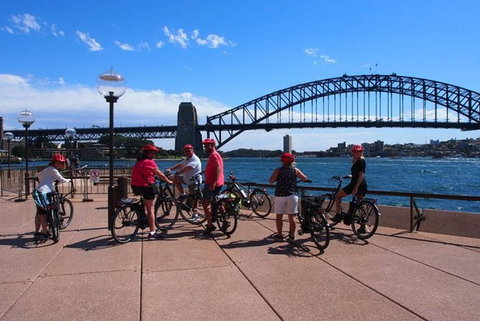 Half-Day Guided Sightseeing E-bike Tour Of Sydney Harbour - Accommodation in Surfers Paradise 0