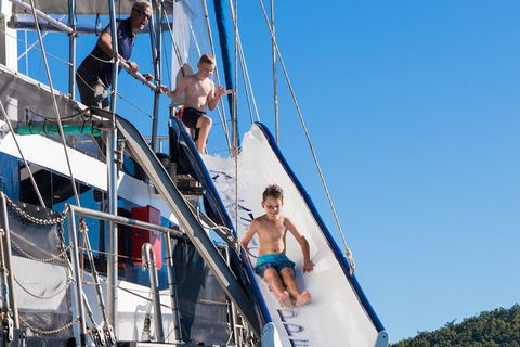Day Sail The Whitsunday Islands On Atlantic Clipper From Airlie Beach - Accommodation in Surfers Paradise 7