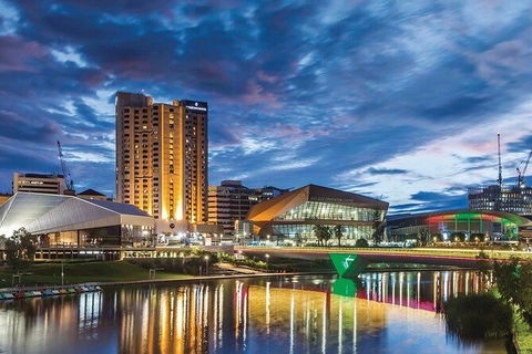 Departure Private Transfers: Adelaide To Adelaide Airport ADL In Business Car - Accommodation in Surfers Paradise 2