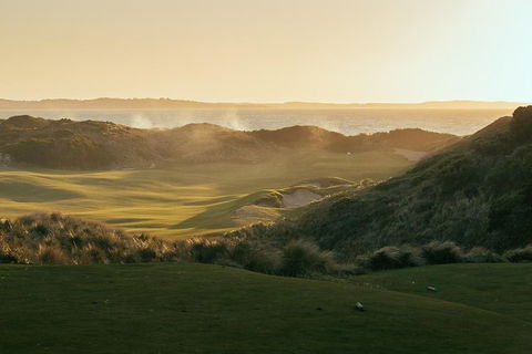 Barnbougle Golf Transfer - Accommodation in Surfers Paradise 2