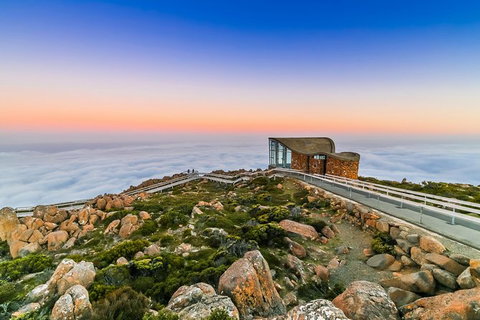 Hobart City And Surroundings Private Charter Service - Accommodation in Surfers Paradise 1