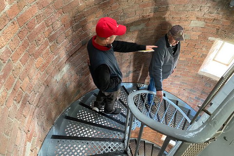 Table Cape Lighthouse Tours - Accommodation in Surfers Paradise 3