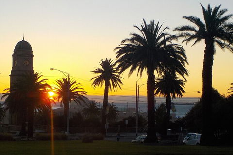 London Taxi Tour Of Melbourne - Accommodation in Surfers Paradise 8