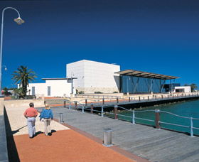 Geraldton WA Accommodation in Surfers Paradise