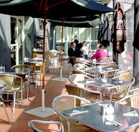 La Camera - Accommodation in Surfers Paradise