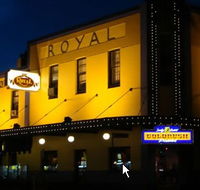 Royal Hotel - Accommodation in Surfers Paradise