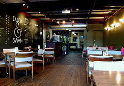 Duck & Swan Hotel - Accommodation in Surfers Paradise 1