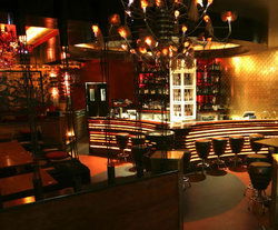 Lychee Lounge - Accommodation in Surfers Paradise 2