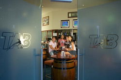 Gilhooleys Irish Pub & Restaurant - Loganholme - Accommodation in Surfers Paradise 3