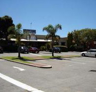 Wanneroo Villa Tavern - Accommodation in Surfers Paradise