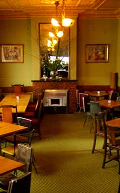 Union Club Hotel - Accommodation in Surfers Paradise 2