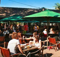 The Beach Hotel - Accommodation in Surfers Paradise