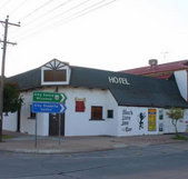 Black Lion Inn Hotel - Accommodation in Surfers Paradise
