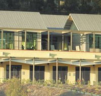 Cypress Lakes Golf  Country Club - Accommodation in Surfers Paradise