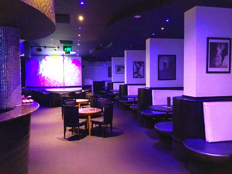 The Ambassador Hotel - Accommodation in Surfers Paradise 3