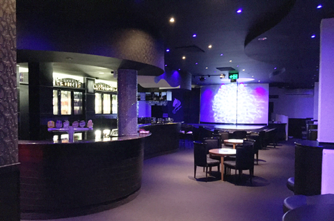 The Ambassador Hotel - Accommodation in Surfers Paradise 4