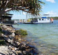 Tin Can Bay Yacht Club Bistro - Accommodation in Surfers Paradise