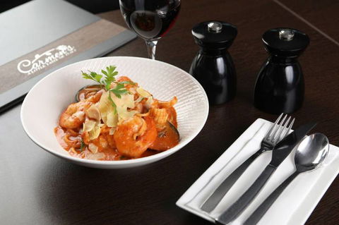 Carmen’s A Little Taste Of Italy - Accommodation in Surfers Paradise 4