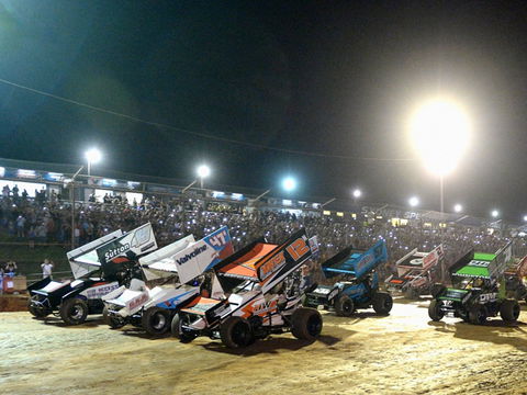 Valvoline Raceway's Opening Night - Accommodation in Surfers Paradise 1