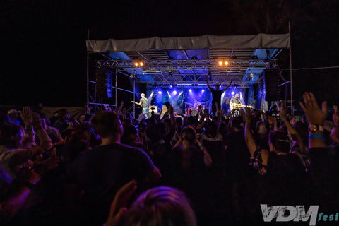 VDM Fest - Rock Edge Country Music Festival - Accommodation in Surfers Paradise 1