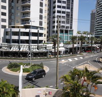 Aruba Beach Resort - Accommodation in Surfers Paradise