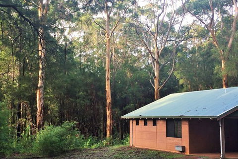 Marima Cottages - Accommodation in Surfers Paradise 1